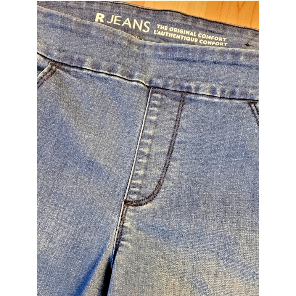 Reitmans R Jeans pull-on capris - Picture 2 of 9